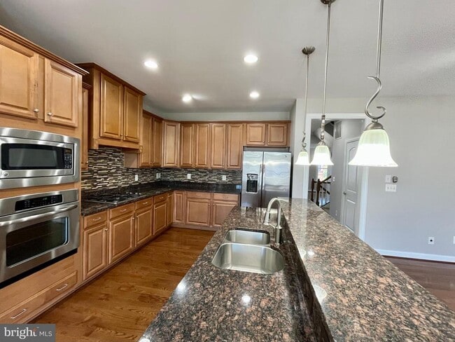 property at 21285 Park Grove Terrace