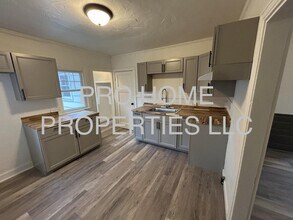 28 Willowwood Dr in Dayton, OH - Building Photo - Building Photo