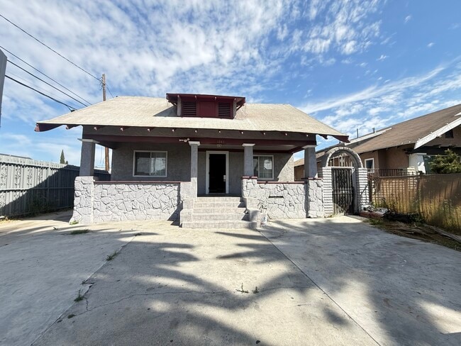 property at 1341 W 47th St