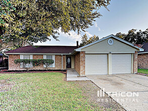 16319 Silver Sky Ln in Houston, TX - Building Photo - Building Photo
