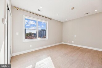 1102 Staples St NE in Washington, DC - Building Photo - Building Photo