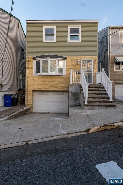 3506 Givernaud Terrace in North Bergen, NJ - Building Photo