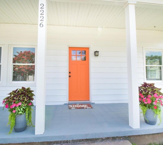 property at 2226 Charlevoix Ct SW
