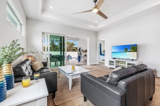 789 109th Ave N in Naples, FL - Building Photo - Building Photo