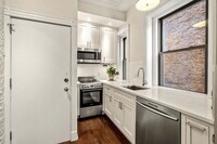 383 Commonwealth Ave, Unit 383 in Boston, MA - Building Photo - Building Photo