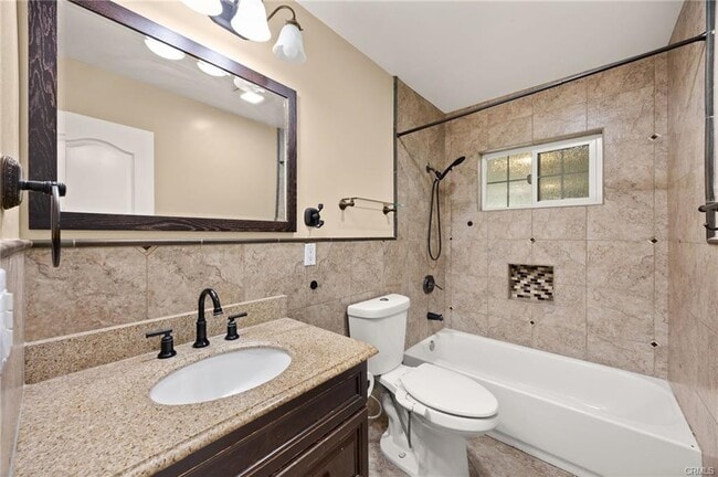 property at 5091 New Mexico Ln
