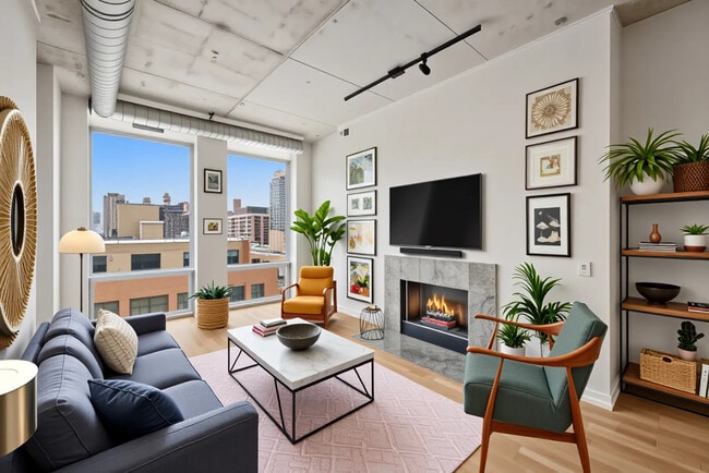 property at 720 N Larrabee St