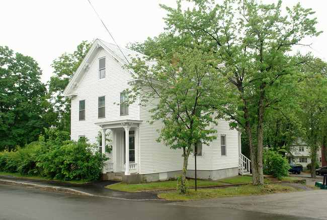 24-26 Abbott St in Nashua, NH - Building Photo - Building Photo