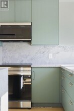 250 Hallam St in Toronto, ON - Building Photo - Building Photo