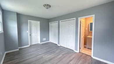 338 Broad St in Elmer, NJ - Building Photo - Building Photo