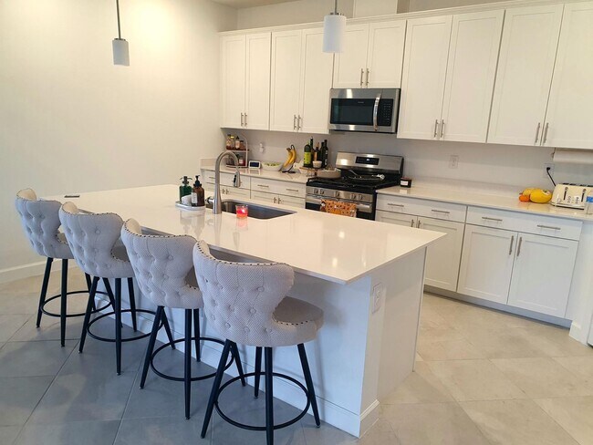 15316 Serene Shores Loop in Bradenton, FL - Foto de edificio - Building Photo
