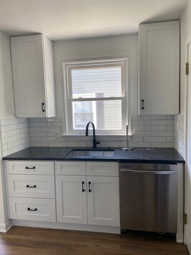222 S Minerva Ave in Royal Oak, MI - Building Photo - Building Photo
