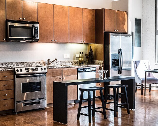 property at 1312 Live Oak St