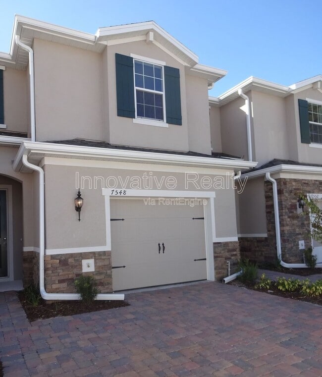 property at 7548 Aloma Pines Ct