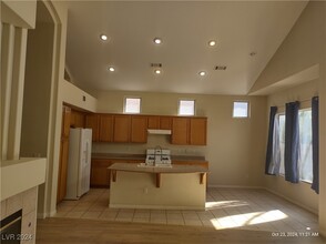 311 Tayman Park Ave in Las Vegas, NV - Building Photo - Building Photo