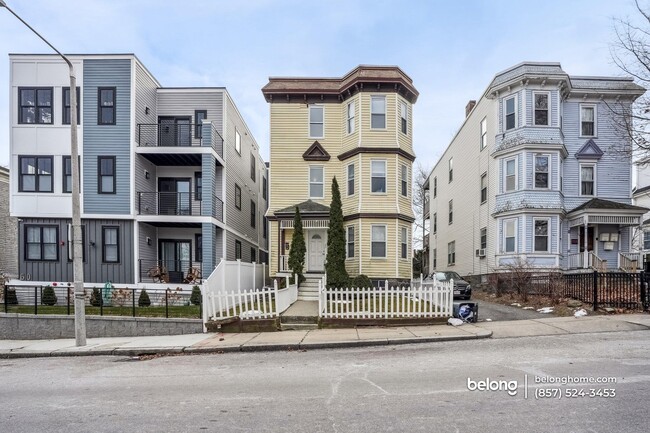 62 Fuller St in Boston, MA - Building Photo - Building Photo