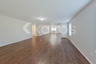 1621 Vineridge Ln in Burleson, TX - Building Photo - Building Photo