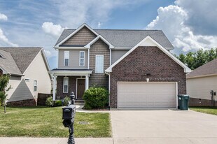 696 White Face Dr in Clarksville, TN - Building Photo