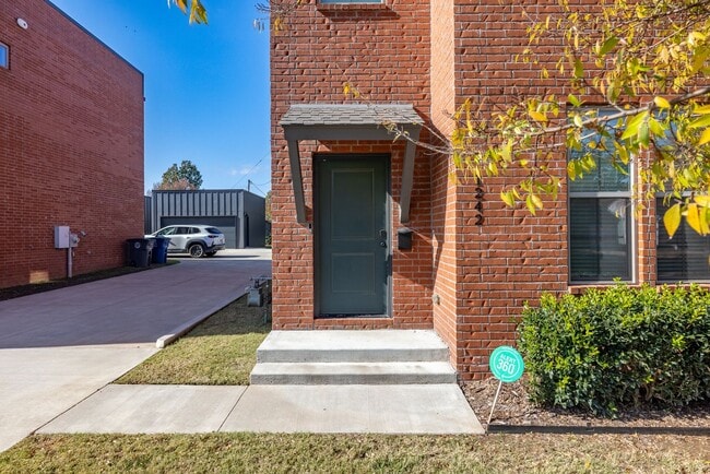 1240-1242 S Delaware Ave in Tulsa, OK - Building Photo - Building Photo