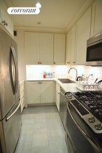 85 8th Ave in New York, NY - Building Photo - Building Photo
