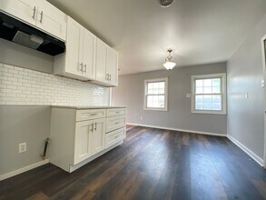 6327 Maryland Ave in Hammond, IN - Building Photo - Building Photo