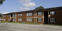 St James Apartments on Preston Place in New Orleans, LA - Foto de edificio - Building Photo