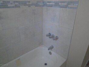 11411 Linda Loma Dr in Ft. Myers, FL - Building Photo - Building Photo