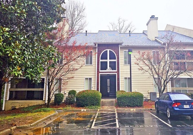 597 Emory Oaks Way in Decatur, GA - Building Photo - Building Photo