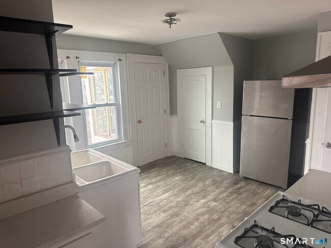 199 Bradley St in Bridgeport, CT - Building Photo - Building Photo