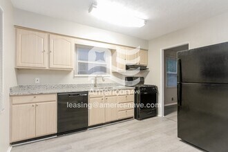 4741 N Longworth Ave in Indianapolis, IN - Building Photo - Building Photo