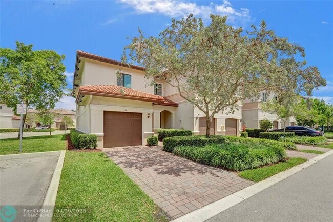 4236 N Dixie Hwy in Oakland Park, FL - Building Photo - Building Photo