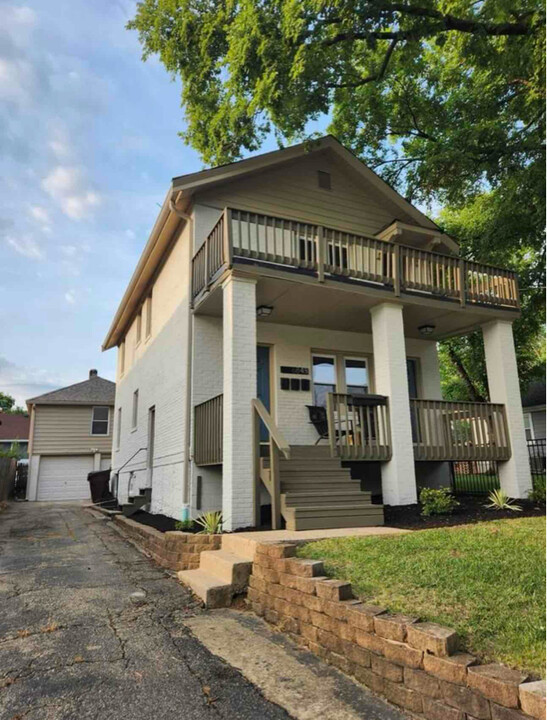 6848 Buckingham Pl in Cincinnati, OH - Building Photo