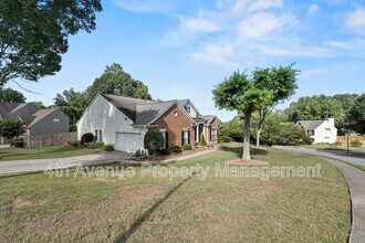 3824 Heritage Crest Pkwy in Buford, GA - Building Photo - Building Photo