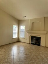 618 Winepress St in Los Banos, CA - Building Photo - Building Photo