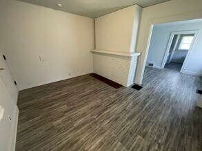 1207 Cleveland Ave in Danville, IL - Building Photo - Building Photo