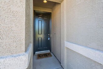 6729 E Via Arroyo Largo in Tucson, AZ - Building Photo - Building Photo