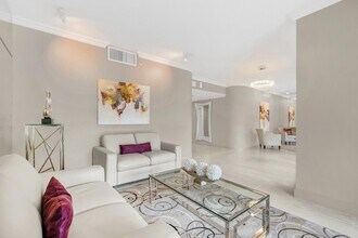 6895 Willow Wood Dr in Boca Raton, FL - Building Photo - Building Photo