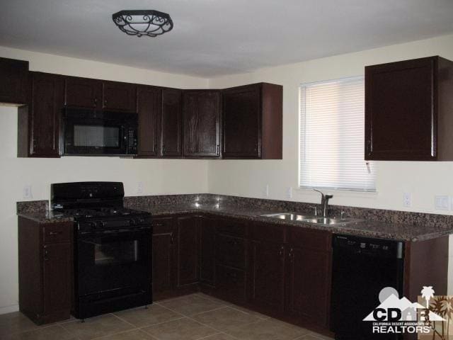 12765 Avenida Alta Loma in Desert Hot Springs, CA - Building Photo - Building Photo