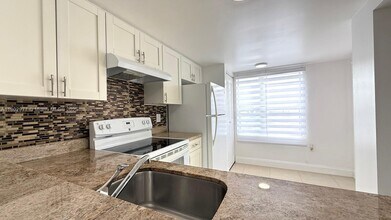 3836 NW 90th Ave, Unit 3836 in Sunrise, FL - Building Photo - Building Photo