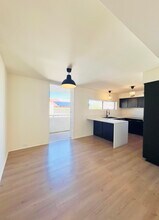 251 E La Verne Way in Palm Springs, CA - Building Photo - Building Photo