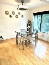 1425 154th Ave NE, Unit 4006 in Bellevue, WA - Building Photo - Building Photo