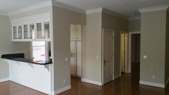 43 E Main St in Los Gatos, CA - Building Photo