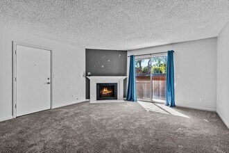 3324 S Ammons St in Lakewood, CO - Building Photo - Building Photo