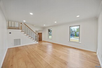 8003 Brookfield Cir SE in Huntsville, AL - Building Photo - Building Photo