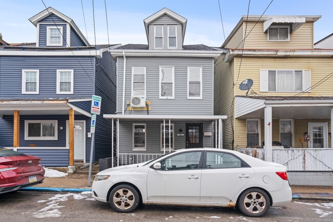 2321 Spring St in Pittsburgh, PA - Building Photo - Building Photo