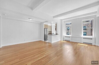 20 Park Ave in New York, NY - Building Photo - Building Photo