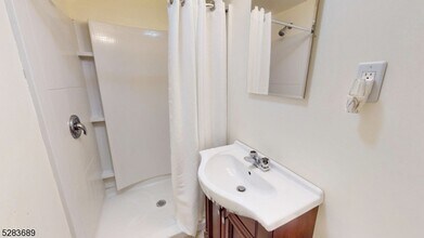 278 Sparta Ave in Sparta, NJ - Building Photo - Building Photo