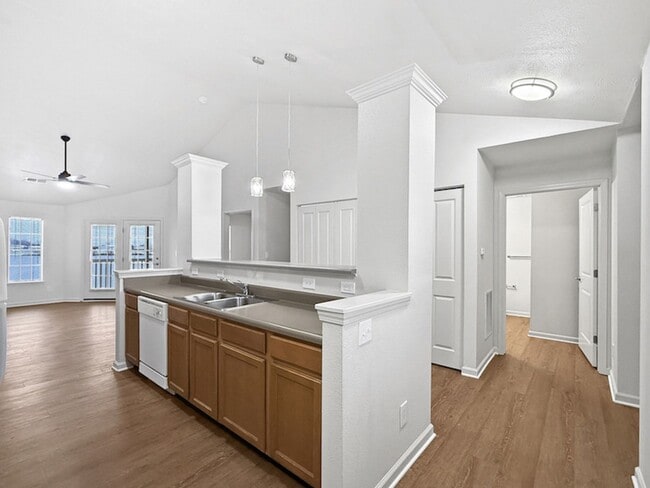 708 Beachfront Dr in Evansville, IN - Building Photo - Building Photo