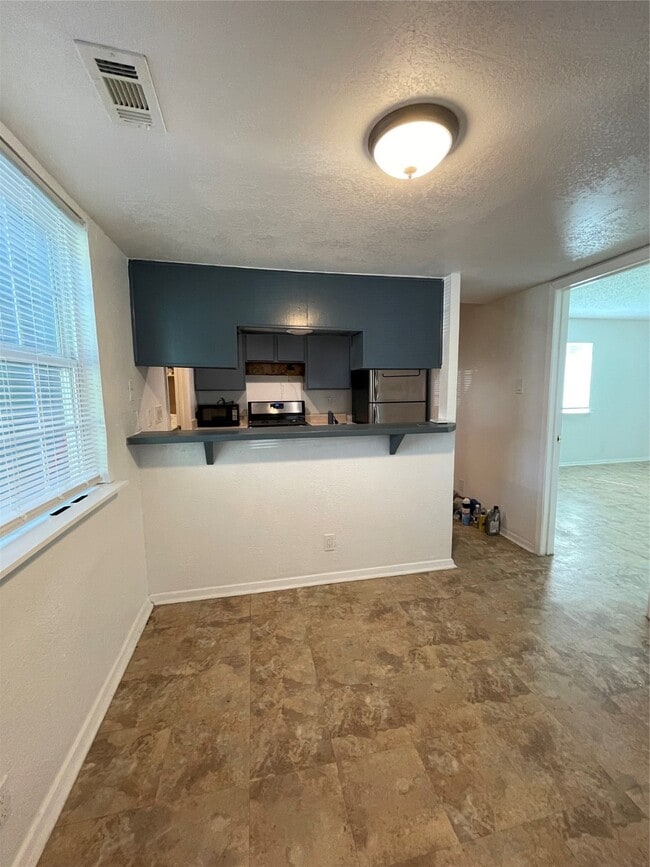 property at 6800 Trendal Ln