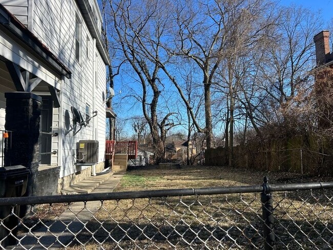 1324 Beech Ave in Cincinnati, OH - Building Photo - Building Photo